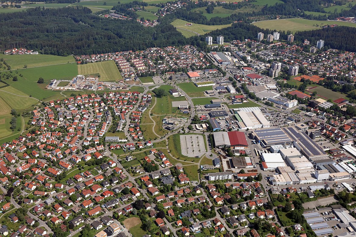 Luftbild von Haid, Wittwais und Waltersbühl mit vielen Häusern