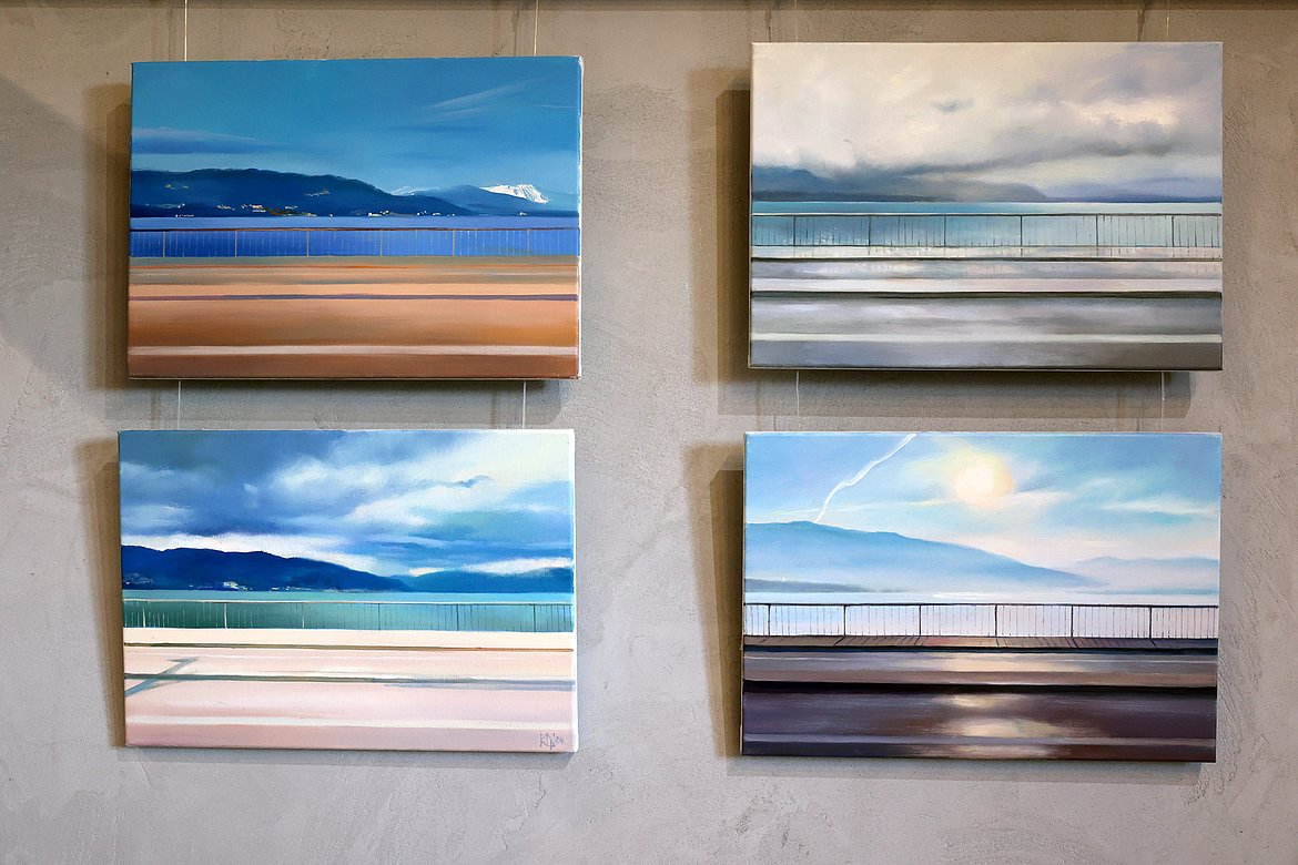 Vier Bilder, die aus derselben Perspektive zu verschiedenen Jahrenzeiten gemalt sind