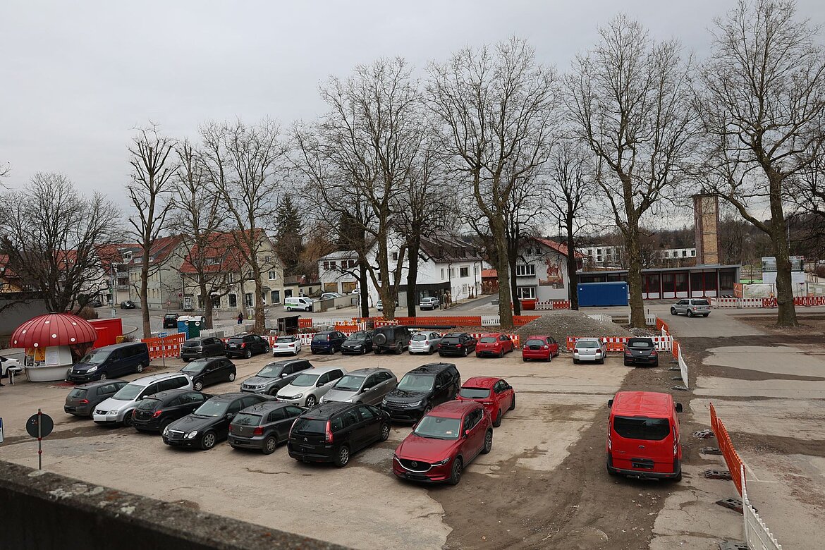 Der Festplatz (P1, Milchpilzparkplatz) kurz vor der endgültigen Sanierung.