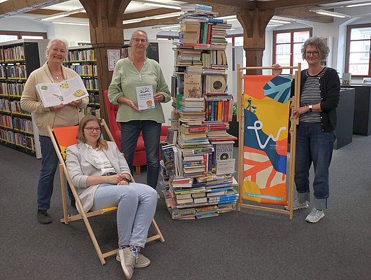 Organisationsteam des Literatursommers in der Bücherei: vier Frauen