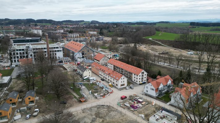 Luftbild von den Baustellen in der ERBA und den Auwiesen
