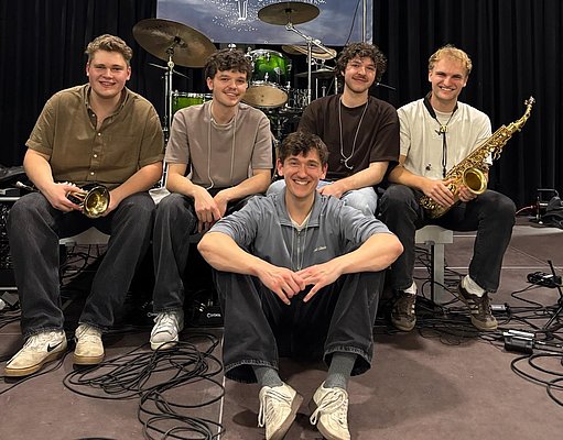 Fünf junge Musiker.